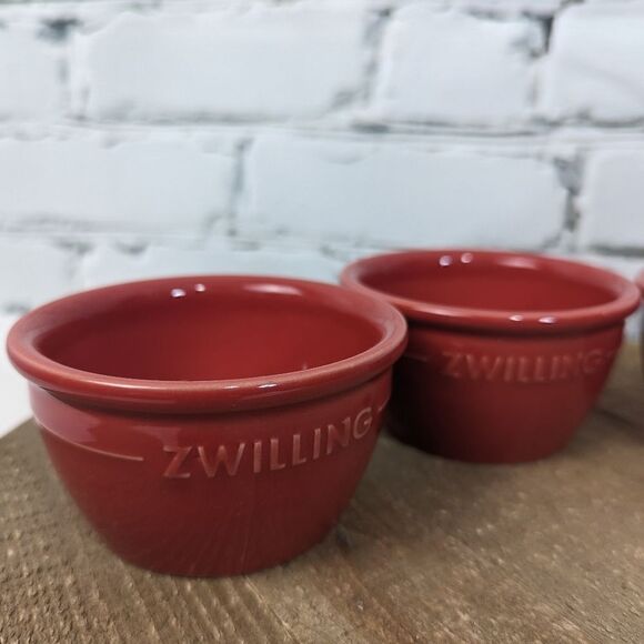 zwilling Red ramekin prep bowls set of 2 - Picture 4 of 7